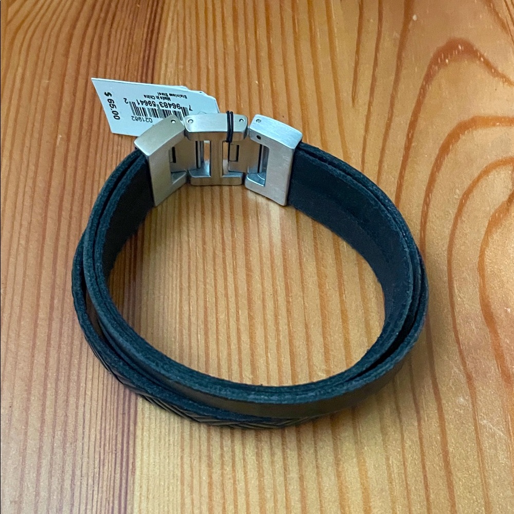 Fossil black leather bracelet with steel clasp, brand new
